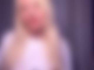 Live cam show with SavannaScallion - Brown Hair on madthumbs