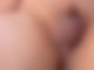 Live cam show with Adrian Lust - Bedroom on AdultVida.com