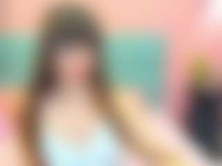 Live cam show with AgnesBeautiful - Shaved on AdultVida.com