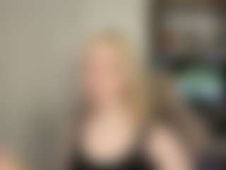 Emma's Live Sex Cam Show