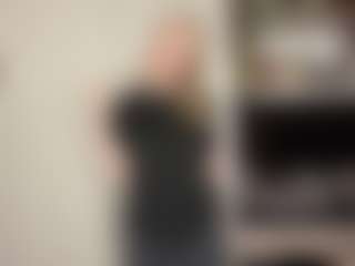 Live cam show with Emma - Control on Dare Cams