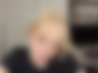 Live cam show with Emma - Thin on Nude Chat * 1 On 1 Webcam Sex * Live Cam Show