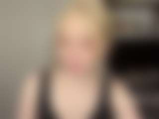 Live cam show with Emma - Bondage on Camsoda