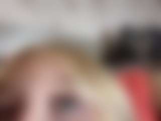 Live cam show with Emma - Blue Eyes on Gym Cam Girls