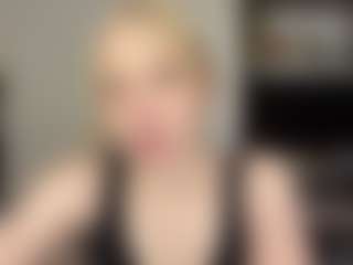 Live cam show with Emma - Thin on SpankPalCams