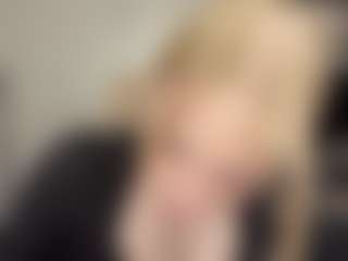 Emma's Live Sex Cam Show