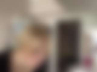Live cam show with Emma - Blue Eyes on Nude Chat * 1 On 1 Webcam Sex * Live Cam Show