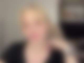 Live cam show with Emma - Body Massage on SinfulBabes