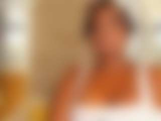 Live cam show with Britany More - Ebony Big Tits on Chatstar