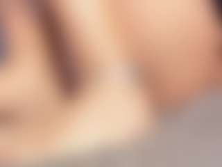 Live cam show with CarolineeM - Nipple Piercings on SxyPornLive