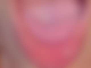 Live cam show with CarolineeM - Gape on Adult Interactions