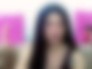 Live-Cam-Show mit Carol_lit - Fake Tits auf Camsoda