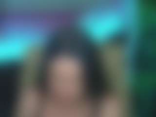 ElisWild's Live Sex Cam Show