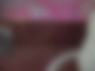 ElisWild's Live Sex Cam Show