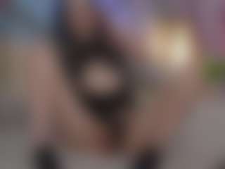 ElisWild's Live Sex Cam Show