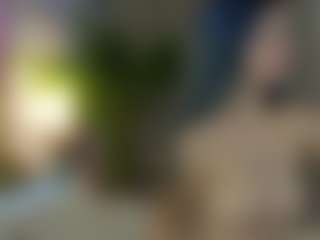 ElisWild's Live Sex Cam Show