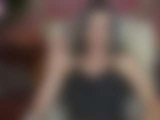 Live cam show with ElisWild - Green Eyes on Camming Site