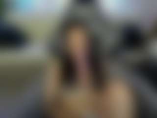 Live cam show with EmilyStevart - Green Eyes on Camsoda