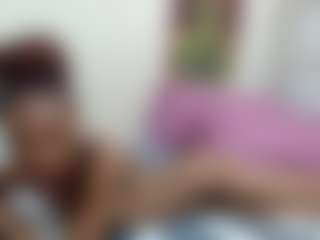 Live cam show with FluffyPeach23 - Athletic Bedroom on Camsoda
