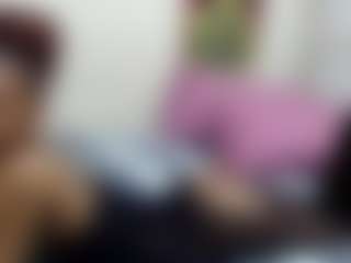 Live cam show with FluffyPeach23 - Athletic on Camsoda