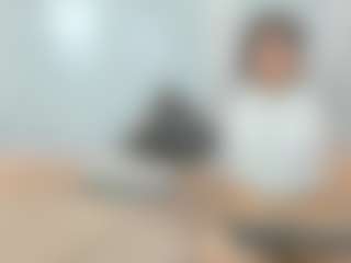 genesis-y-moon's Live Sex Cam Show