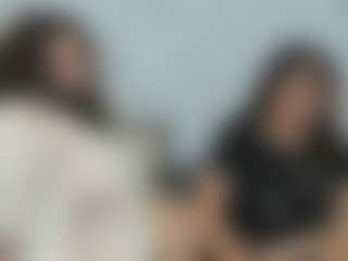 genesis-y-moon's Live Sex Cam Show