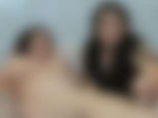 genesis-y-moon's Live Sex Cam Show