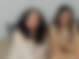 genesis-y-moon's Live Sex Cam Show