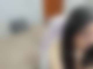 genesis-y-moon's Live Sex Cam Show