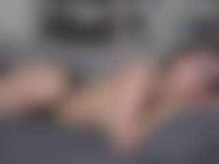 Live cam show with LeahDority - Asian Public on Camsoda