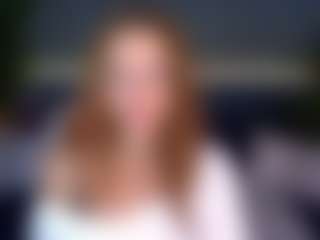Live cam show with MirellEmber - Raven Hair on Instabang