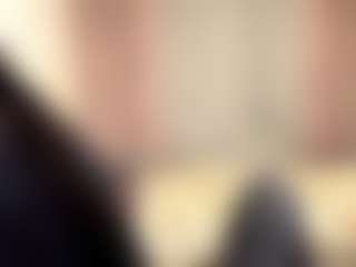 Live cam show with NeldaTinnin - Lesbian on EXY