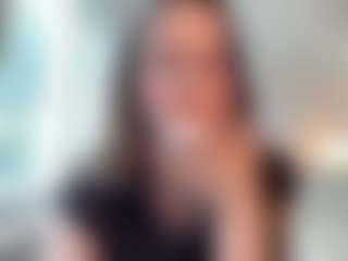 RoseleeMcdeavitt's Live Sex Cam Show