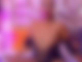 rossiecameron's Live Sex Cam Show