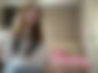SandaMazzarella's Live Sex Cam Show