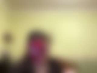 Live-Cam-Show mit Sanda - Granny Squirt auf Camsoda