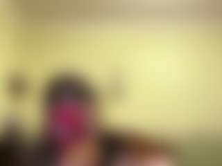 Live cam show with Sanda - Genital Piercings on Camsoda