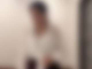 Izzabel's Live Sex Cam Show