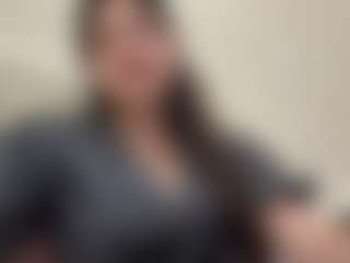 Izzabel's Live Sex Cam Show