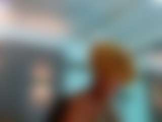 Live cam show with AshleysofiaTheninson - Brown Eyes on madthumbs