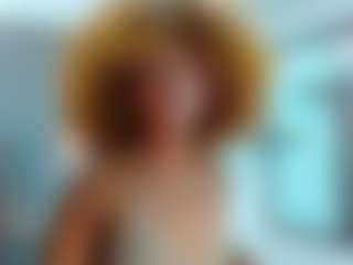 Live cam show with AshleysofiaTheninson - Drinking on fapnchat