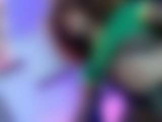 Live cam show with AshleysofiaTheninson - English on SpunkLive