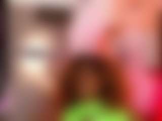 Live cam show with AshleysofiaTheninson - Muscular on xxxlivecams.org