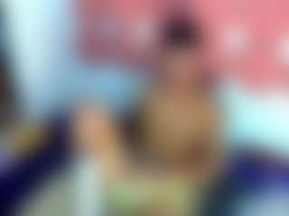 JuliianWolfs Live-Sex-Cam-Show