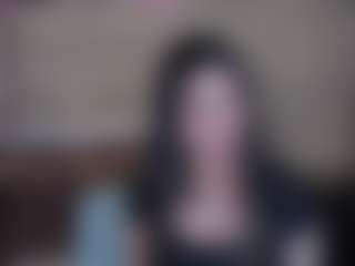 Live cam show with MiaDevine - Thin on Mixed Magazine Live
