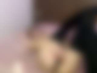 RonaRichi's Live Sex Cam Show
