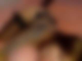 RonaRichi MILF webcam performer live streaming