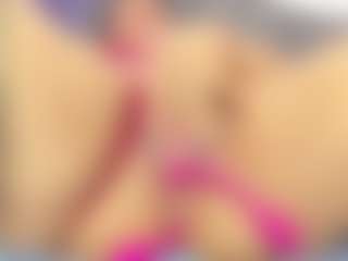Live cam show with roxanne4u - Creampie on livesuperchat.net