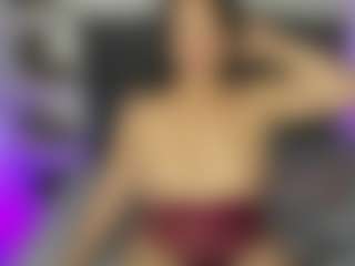 roxanne4u's Live Sex Cam Show