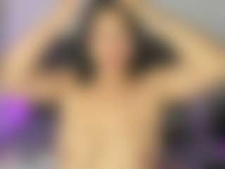 Live cam show with roxanne4u - Mature on Soda Cam